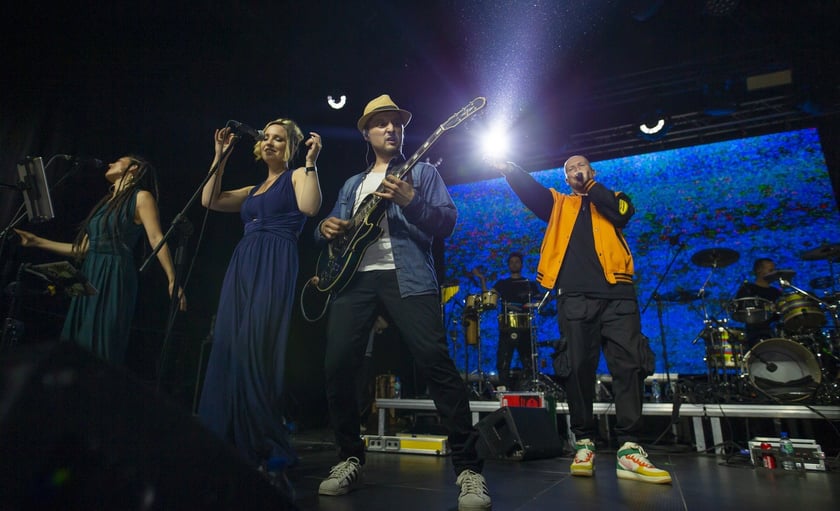 Koncert w rocznice powodzi Wrocław 22 sierpnia, MESAJAH feat, Grubson, Jagoda Kret, Sound?n?Grace, Miodu (Jamal), Gutek (Indios Bravos), I Grades, Kasia Kowalska.