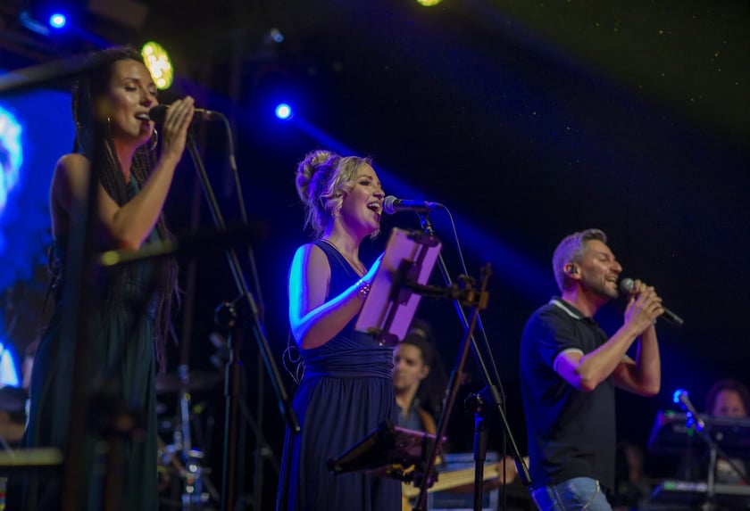 Koncert w rocznice powodzi Wrocław 22 sierpnia, MESAJAH feat, Grubson, Jagoda Kret, Sound?n?Grace, Miodu (Jamal), Gutek (Indios Bravos), I Grades, Kasia Kowalska.