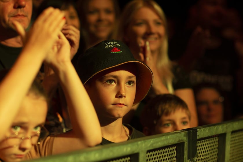Koncert w rocznice powodzi Wrocław 22 sierpnia, MESAJAH feat, Grubson, Jagoda Kret, Sound?n?Grace, Miodu (Jamal), Gutek (Indios Bravos), I Grades, Kasia Kowalska.