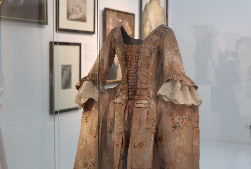 Niezwykła wystawa &bdquo;Szaleństwo rokoka!&rdquo; w Pawilonie Czterech Kopuł, oddziale Muzeum Narodowego&nbsp;