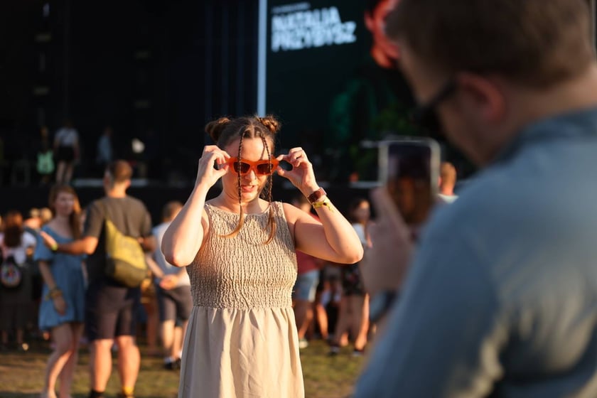 Gorąca zabawa na Santander Letnie Brzmienia 2023. Tłumy na Partynicach.