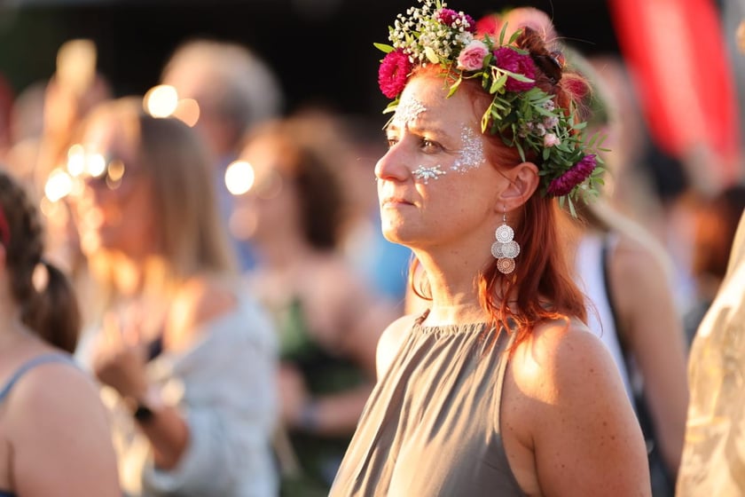Gorąca zabawa na Santander Letnie Brzmienia 2023. Tłumy na Partynicach.