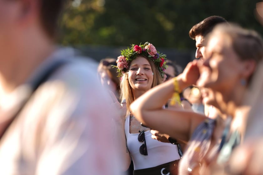 Gorąca zabawa na Santander Letnie Brzmienia 2023. Tłumy na Partynicach.