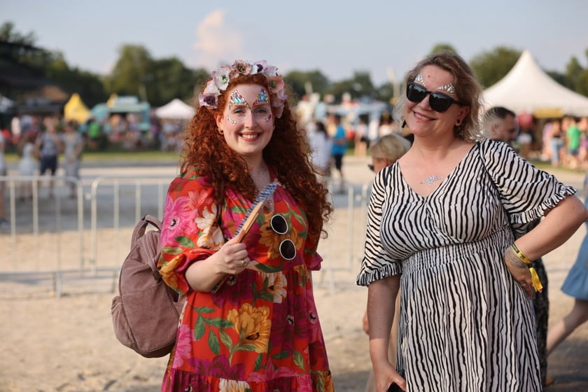 Gorąca zabawa na Santander Letnie Brzmienia 2023. Tłumy na Partynicach.