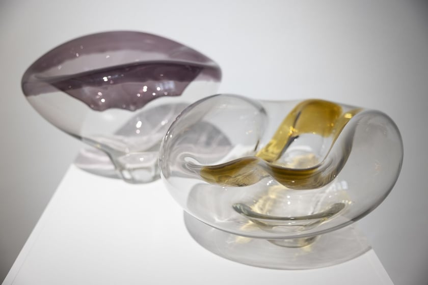 Wystawa &bdquo;Szklane życiorysy. Polskie projektantki szkła (1945-2020)&rdquo; w Muzeum Narodowym we Wrocławiu