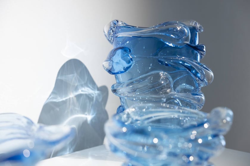 Wystawa &bdquo;Szklane życiorysy. Polskie projektantki szkła (1945-2020)&rdquo; w Muzeum Narodowym we Wrocławiu &ndash; praca Aleksandry Kujawskiej