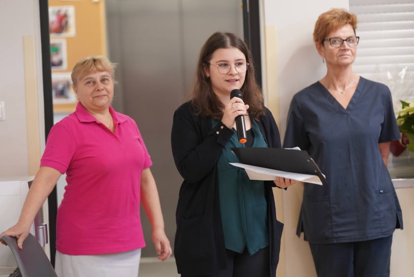 Anna Wyszkoni spotkała się z seniorami w Dziennym Domu Pomocy przy Skoczylasa 8 w Leśnicy