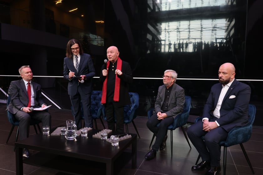 W NFM &ndash; od lewej Grzegorz Chojnowski, Tomasz Duda, Christoph Eschenbach, Andrzej Kosendiak, prezydent Jacek Sutryk