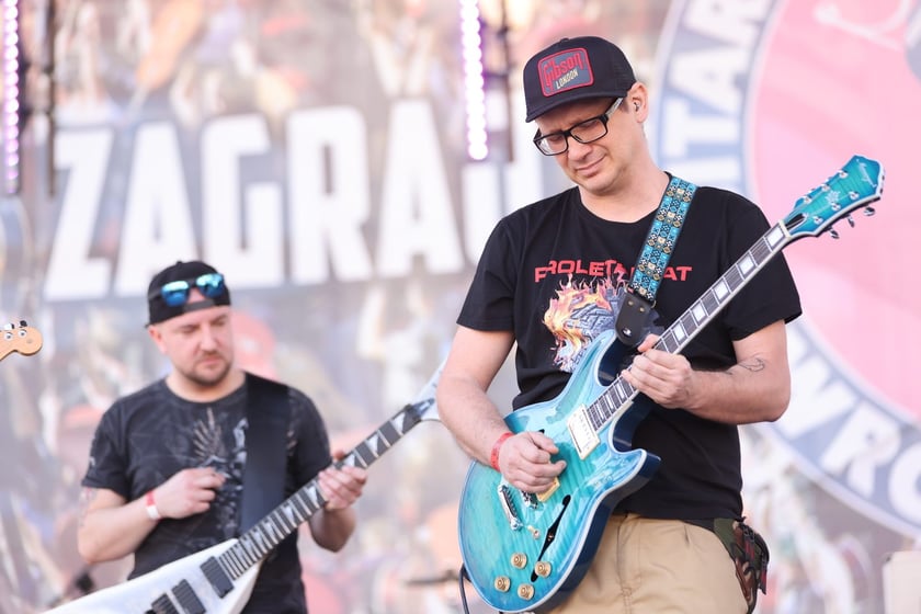 Gitarzyści na wrocławskim rynku. Gitarowy Rekord Świata 2024