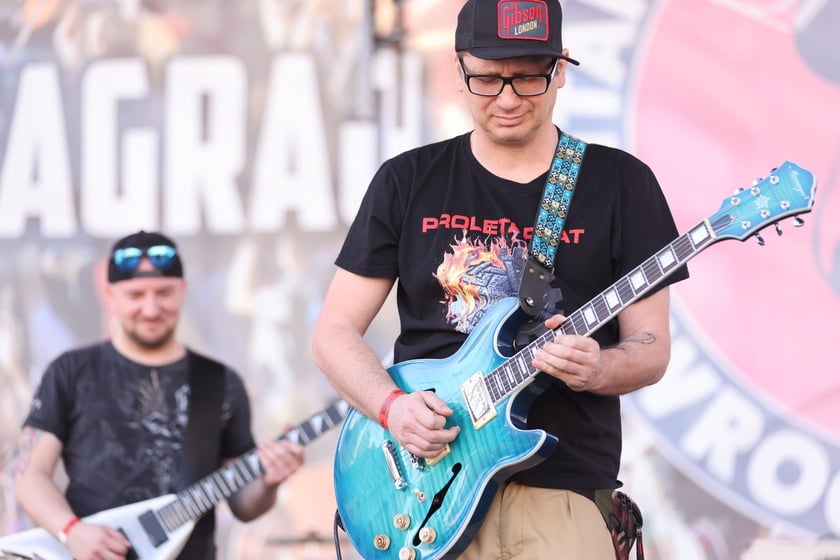 Gitarzyści na wrocławskim rynku. Gitarowy Rekord Świata 2024