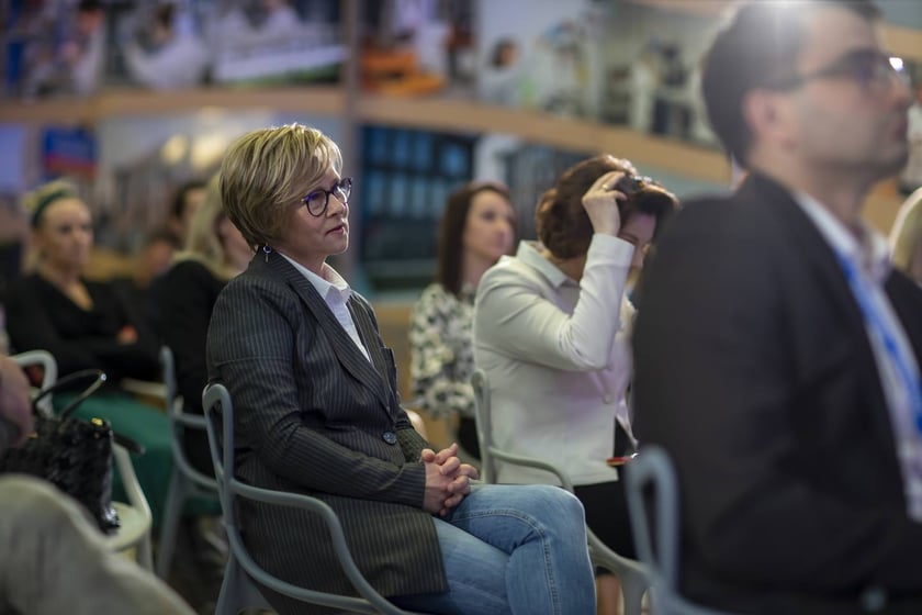 Uczestnicy konferencji ?Wrocław jest przedsiębiorczy?, 30 marca 2022 r.