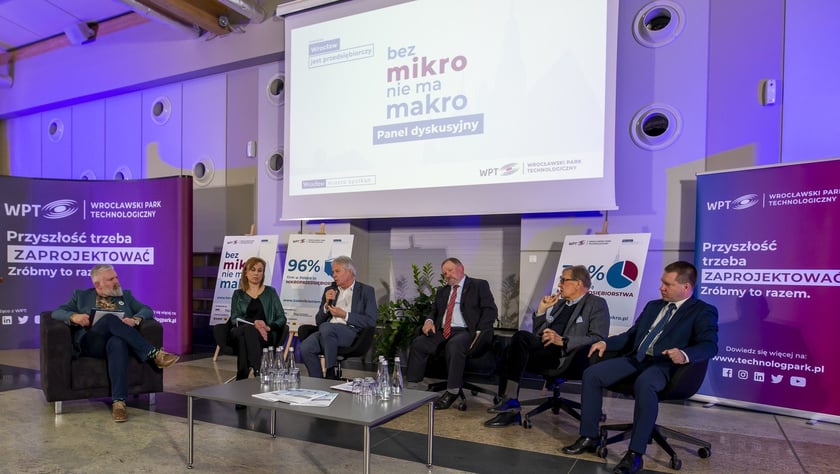Uczestnicy konferencji ?Wrocław jest przedsiębiorczy?, 30 marca 2022 r.