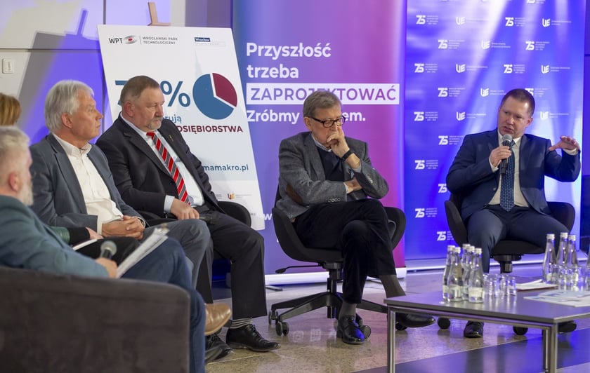 Uczestnicy konferencji ?Wrocław jest przedsiębiorczy?, 30 marca 2022 r.