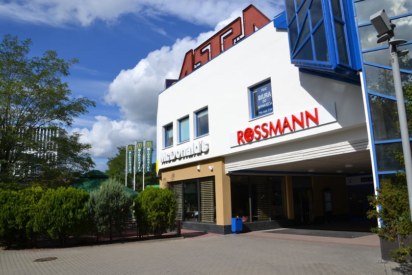 W piątek, 30.09.2022 r. w Centrum Handlowym TGG przy ul. Słubickiej 18 otwiera się drogeria sieci Rossmann.