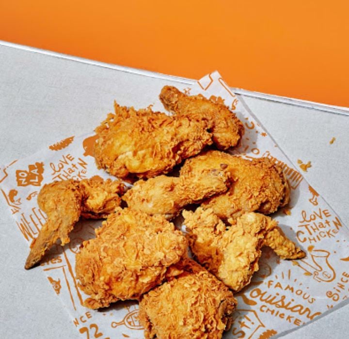 Menu ?Popeyes?: zestawy. Takie specjały ?Popeyes? już wkrótce będą we Wrocławiu