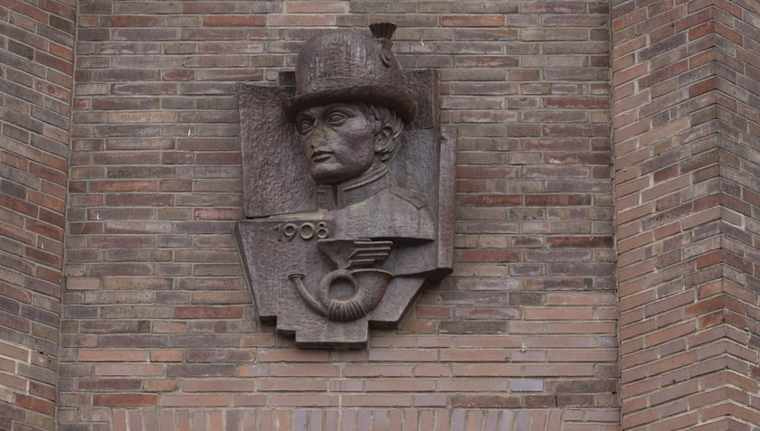 Pierwszy wieżowiec we Wrocławiu, ul. Krasińskiego