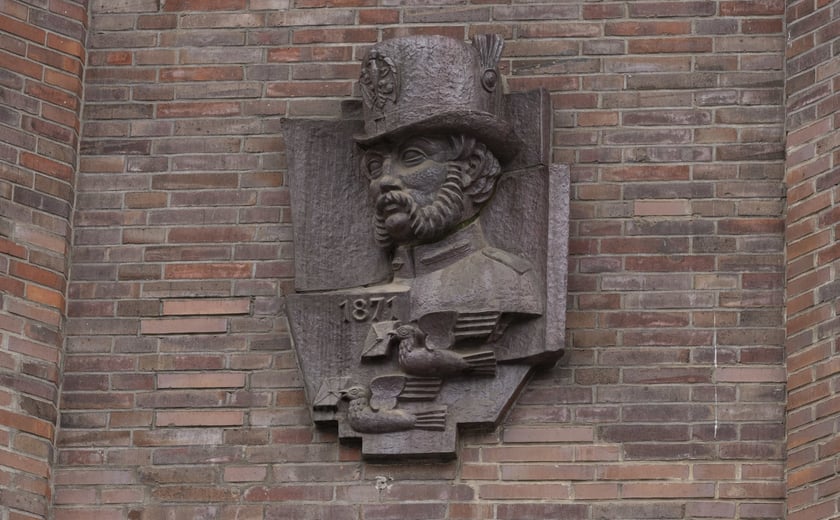 Pierwszy wieżowiec we Wrocławiu, ul. Krasińskiego