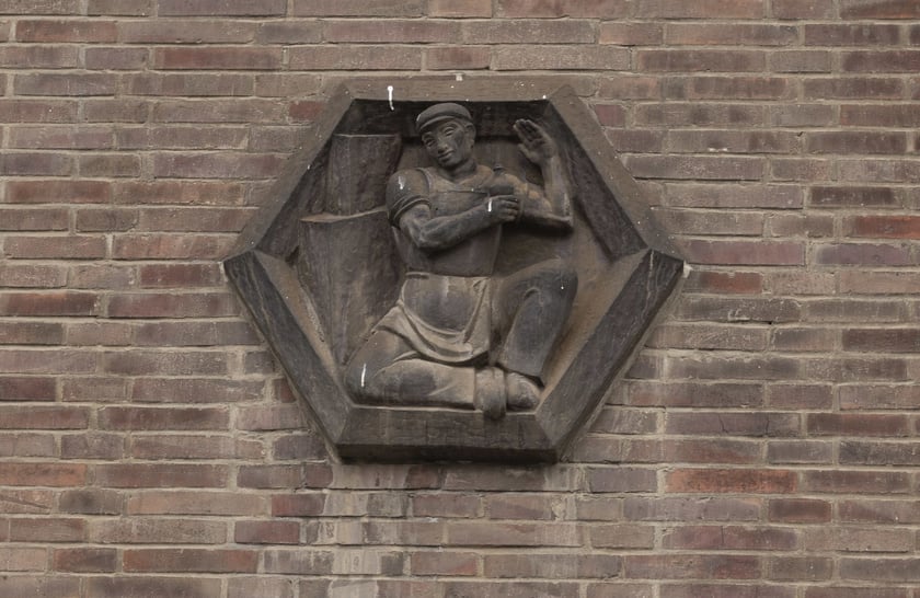 Pierwszy wieżowiec we Wrocławiu, ul. Krasińskiego