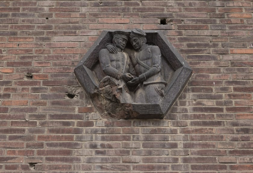 Pierwszy wieżowiec we Wrocławiu, ul. Krasińskiego