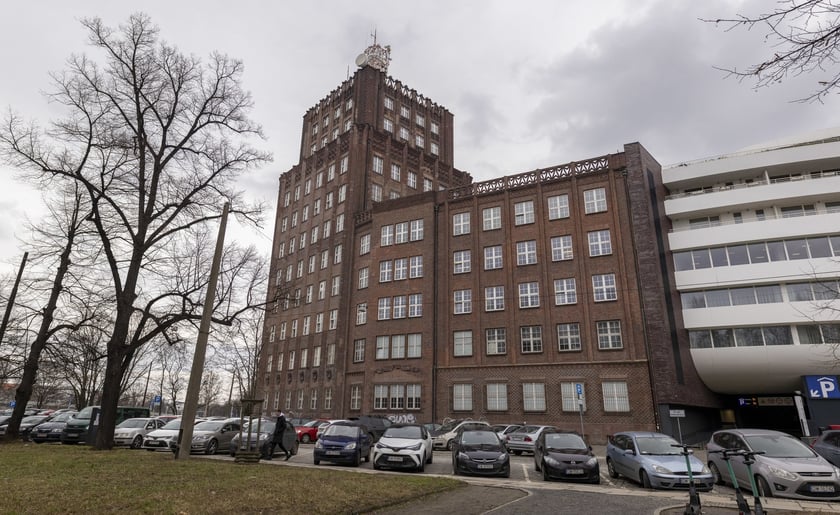 Pierwszy wieżowiec we Wrocławiu, ul. Krasińskiego