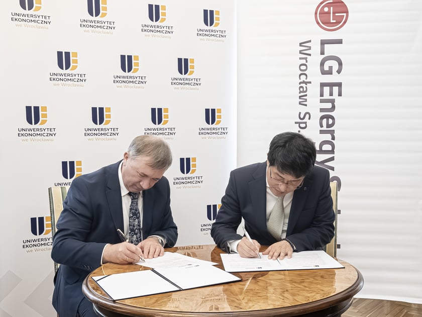 LG Energy Solution Wrocław i Uniwersytet Ekonomiczny podpisali umową partnerską