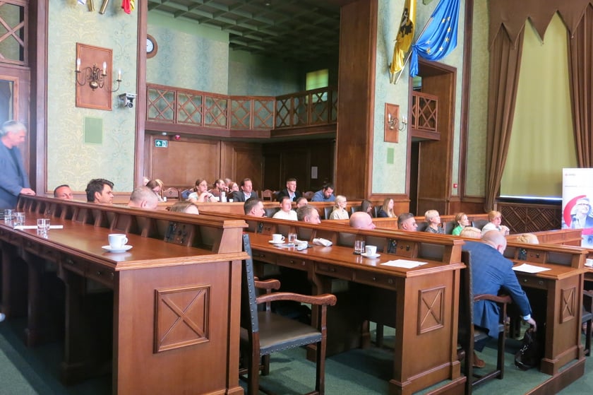 Uczestnicy konferencji „Wrocław dla Przedsiębiorców – Rynek Pracy 2025”.