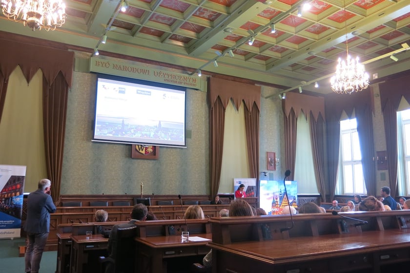 Uczestnicy konferencji „Wrocław dla Przedsiębiorców – Rynek Pracy 2025”.