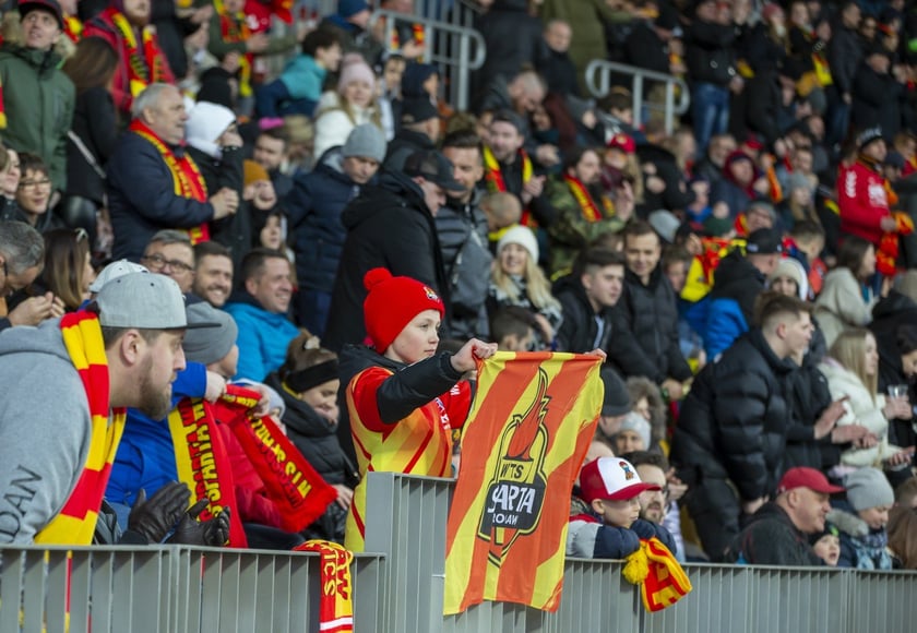 Mecz Sparta Wroclaw Apator Torun początek sezonu żużlowego 2022