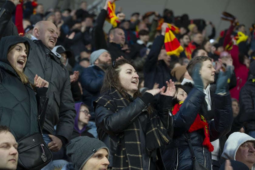 Mecz Sparta Wroclaw Apator Torun początek sezonu żużlowego 2022