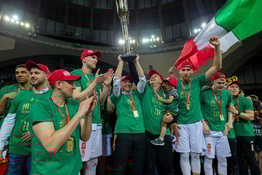 Koszykarze WKS-u wygrali cztery mecze z Legią i świętują 18. tytuł w historii klubu