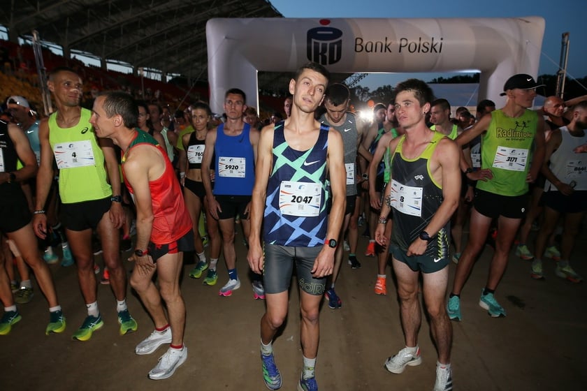 8. PKO Nocny Wrocław Półmaraton i PKO Wieczorny Bieg Rodzinny
