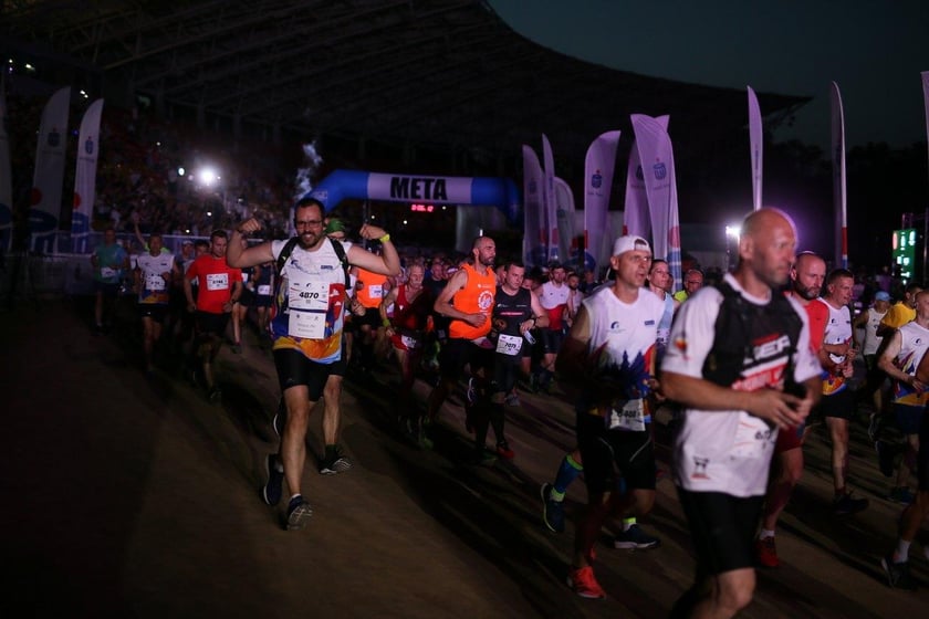8. PKO Nocny Wrocław Półmaraton i PKO Wieczorny Bieg Rodzinny