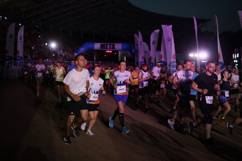 8. PKO Nocny Wrocław Półmaraton i PKO Wieczorny Bieg Rodzinny