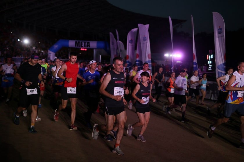 8. PKO Nocny Wrocław Półmaraton i PKO Wieczorny Bieg Rodzinny