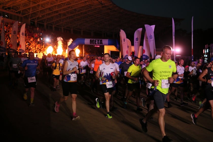 8. PKO Nocny Wrocław Półmaraton i PKO Wieczorny Bieg Rodzinny