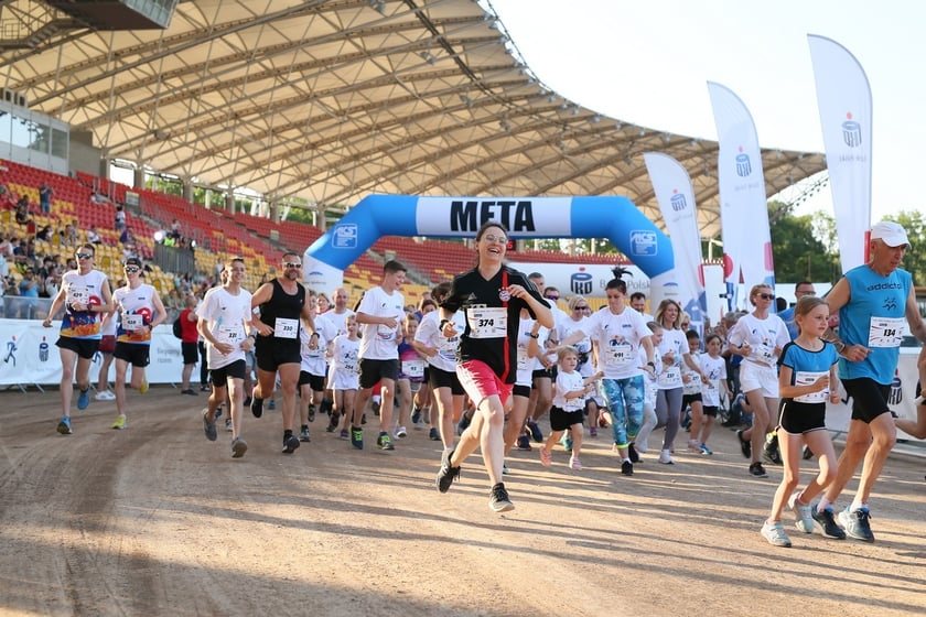 PKO Wieczorny Bieg Rodzinny 18 czerwca 2022 r. we Wrocławiu