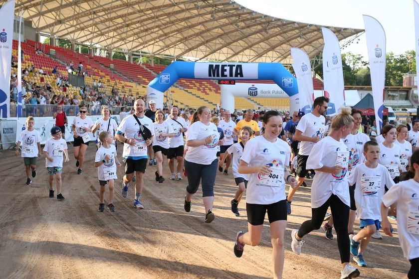PKO Wieczorny Bieg Rodzinny 18 czerwca 2022 r. we Wrocławiu