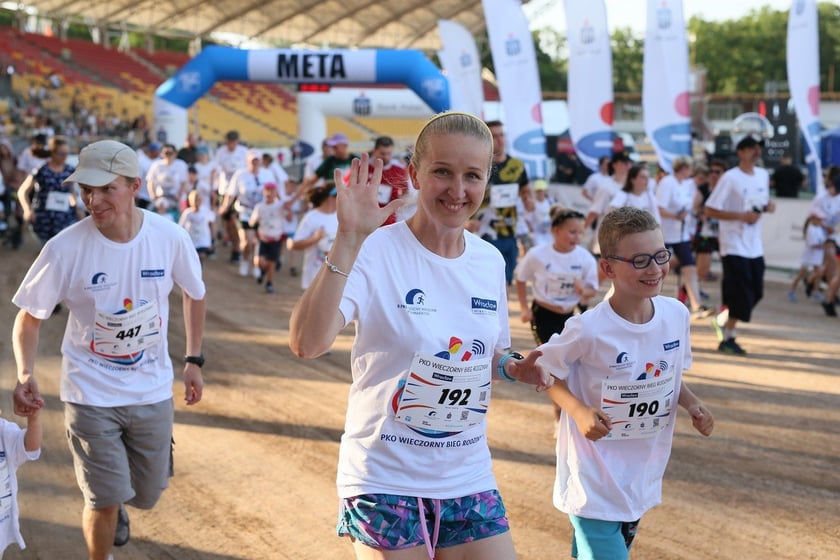 PKO Wieczorny Bieg Rodzinny 18 czerwca 2022 r. we Wrocławiu