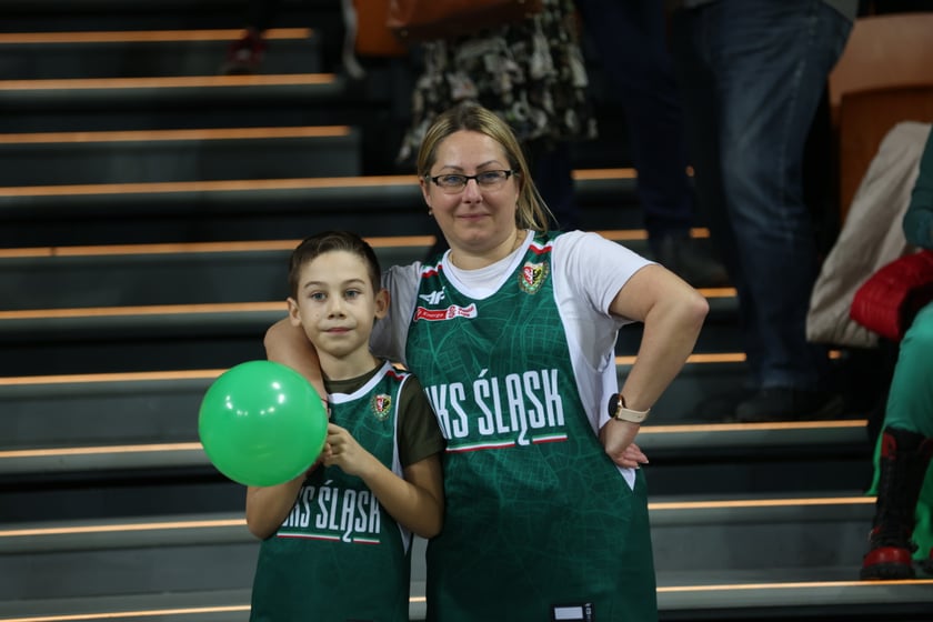 Zdjęcie z niedzielnego meczu koszykarskiego Śląska Wrocław w Hali Stulecia