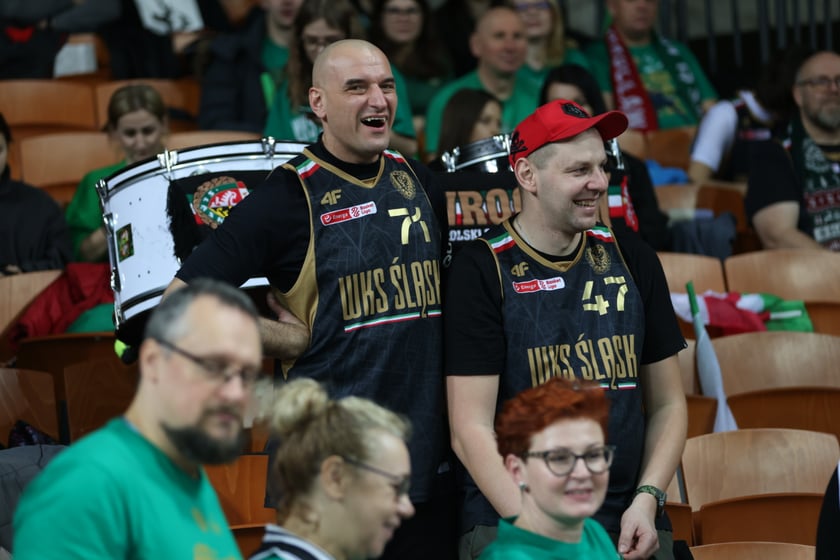 Zdjęcie z niedzielnego meczu koszykarskiego Śląska Wrocław w Hali Stulecia