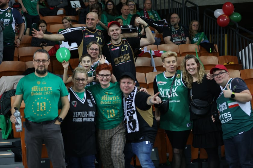 Zdjęcie z niedzielnego meczu koszykarskiego Śląska Wrocław w Hali Stulecia