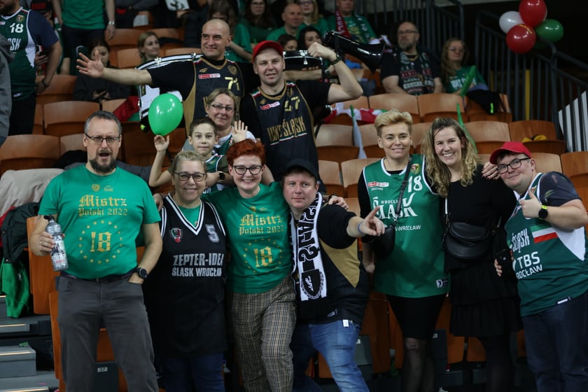 Zdjęcie z niedzielnego meczu koszykarskiego Śląska Wrocław w Hali Stulecia
