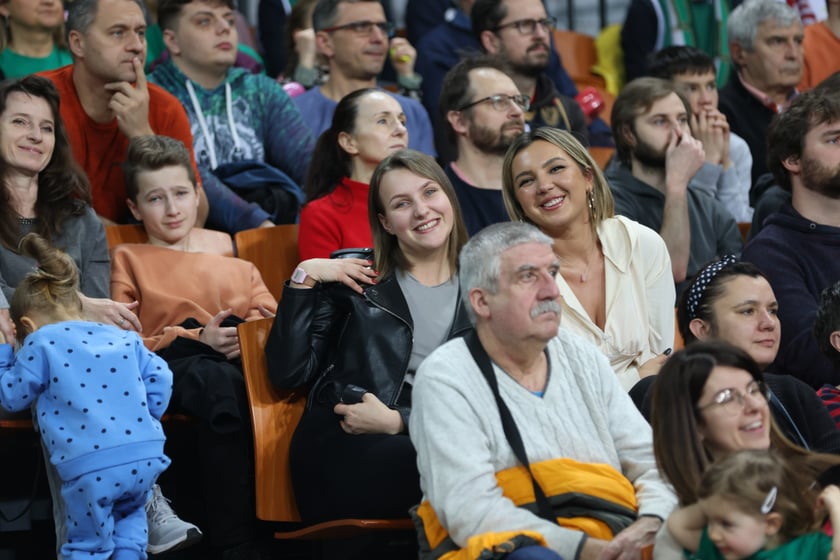 Zdjęcie z niedzielnego meczu koszykarskiego Śląska Wrocław w Hali Stulecia