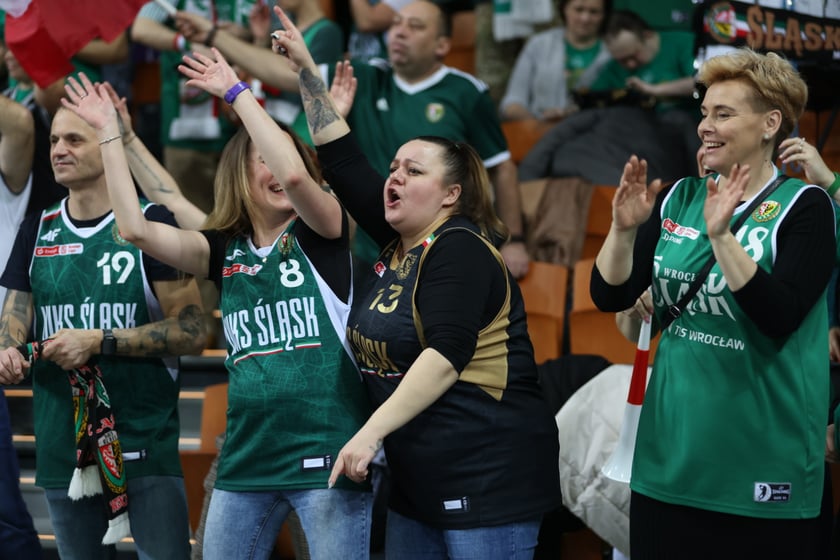 Zdjęcie z niedzielnego meczu koszykarskiego Śląska Wrocław w Hali Stulecia