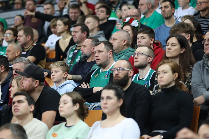 Zdjęcie z niedzielnego meczu koszykarskiego Śląska Wrocław w Hali Stulecia