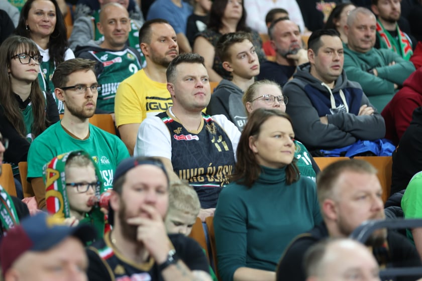 Zdjęcie z niedzielnego meczu koszykarskiego Śląska Wrocław w Hali Stulecia