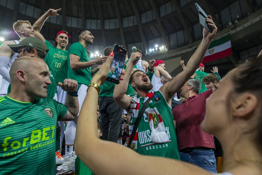 Piąty i ostatni mecz z Legią Warszawa w finałach PLK w sezonie 2021/2022, koronacja w Hali Stulecia