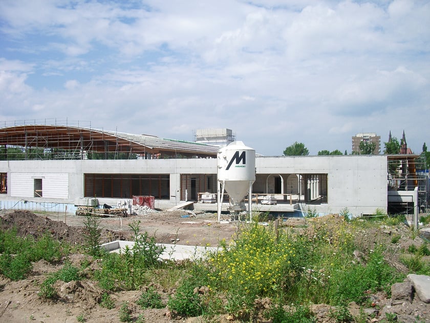 Aquapark we Wrocławiu przy ul. Borowskiej w trakcie budowy