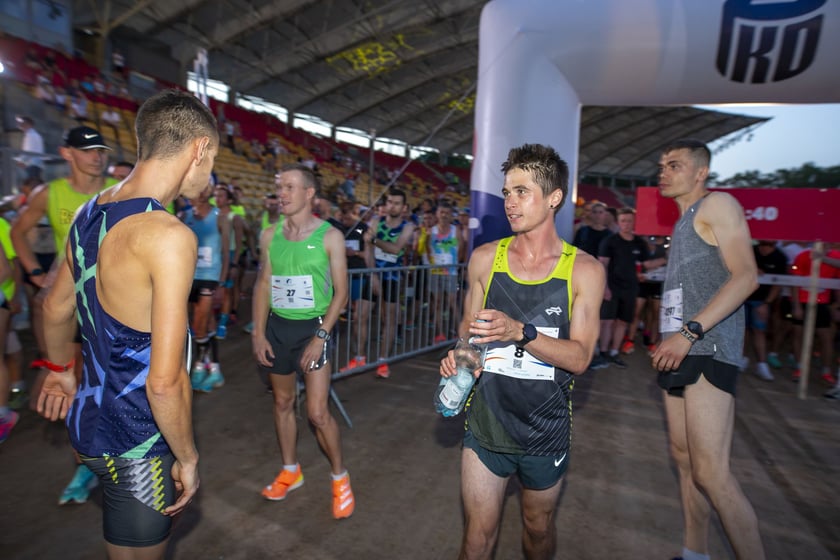 8. Nocny Wrocław Półmaraton