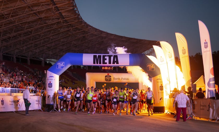 8. Nocny Wrocław Półmaraton